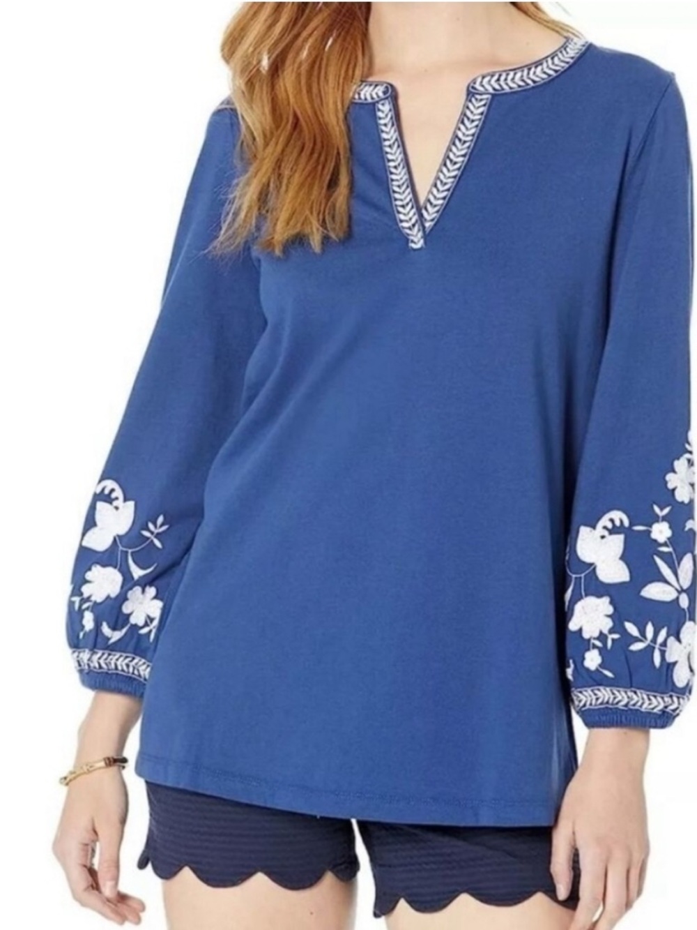 EUC Lilly Pulitzer Navy Tunic with White Floral Embroidered Sleeves
